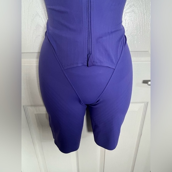 LULULEMON SenseKnit Running One-Piece Bodysuit - Picture 12 of 16